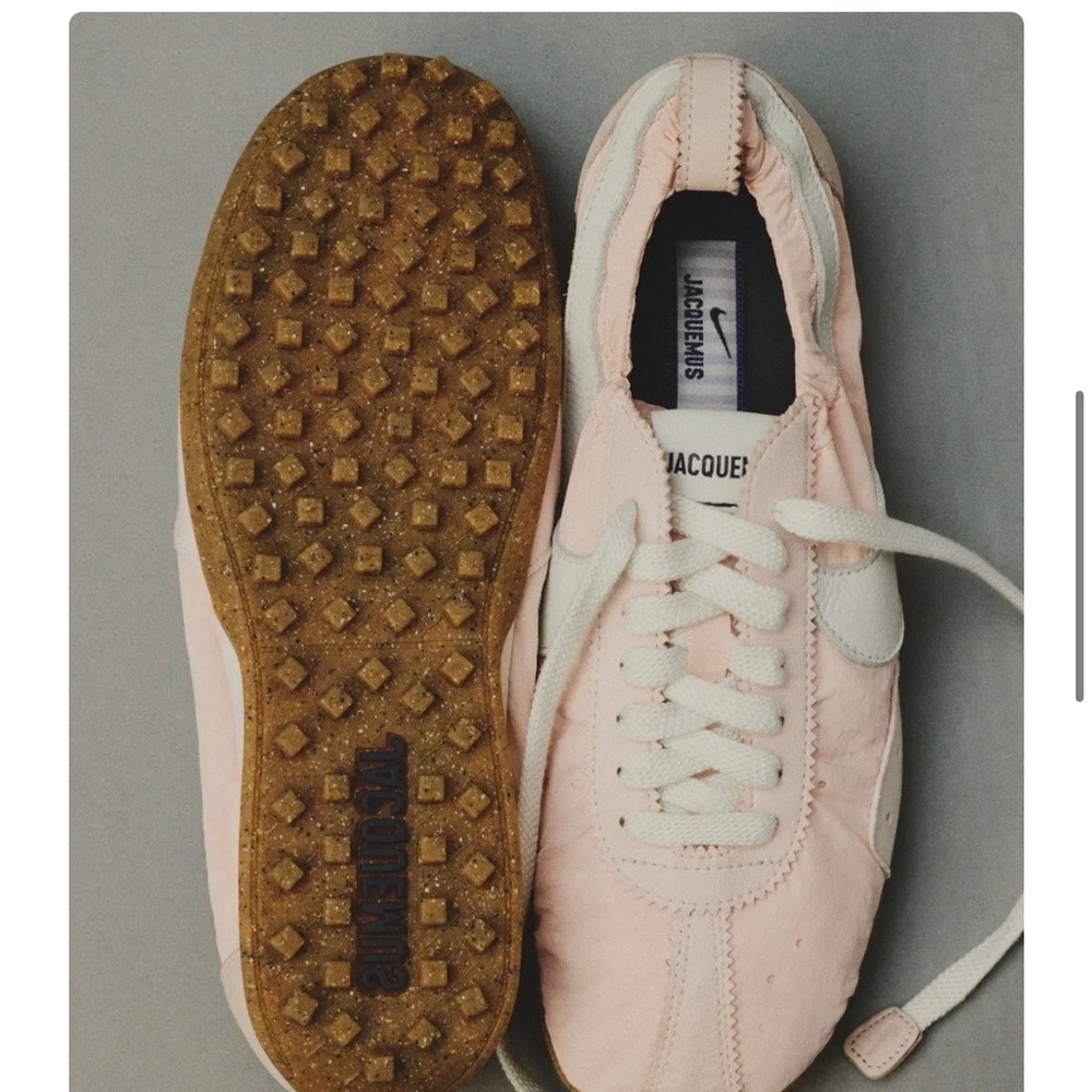 Jacquemus x Nike moon shoe sneakers pale Pink - 40 new in box